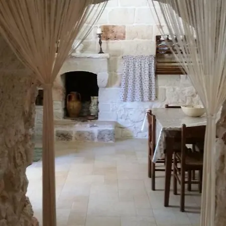 Trullo Oasi Maria Holiday home *